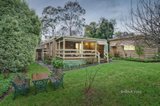 https://images.listonce.com.au/custom/160x/listings/30-mandowie-crescent-croydon-vic-3136/265/01556265_img_12.jpg?POZQ4SBIWQk