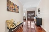 https://images.listonce.com.au/custom/160x/listings/30-mayfield-drive-mount-waverley-vic-3149/396/01577396_img_03.jpg?xnkr5vW2PQA