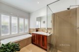 https://images.listonce.com.au/custom/160x/listings/30-mayfield-drive-mount-waverley-vic-3149/396/01577396_img_11.jpg?6kmeSrimqvc