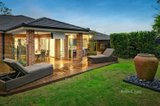 https://images.listonce.com.au/custom/160x/listings/30-mayfield-drive-mount-waverley-vic-3149/396/01577396_img_13.jpg?a0ecNSt2_Q4