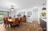 https://images.listonce.com.au/custom/160x/listings/30-mccashney-way-trentham-vic-3458/782/01905782_img_07.jpg?_6MLi5gcB78