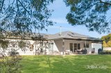 https://images.listonce.com.au/custom/160x/listings/30-mccashney-way-trentham-vic-3458/782/01905782_img_18.jpg?psrszSXL1Fk