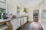 https://images.listonce.com.au/custom/160x/listings/30-mitchell-street-kyneton-vic-3444/367/00493367_img_02.jpg?2nuIEOsPLK4