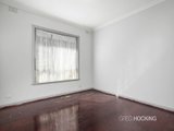 https://images.listonce.com.au/custom/160x/listings/30-montasell-avenue-deer-park-vic-3023/957/01202957_img_05.jpg?AnbICokDWWY