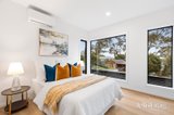 https://images.listonce.com.au/custom/160x/listings/30-monteith-crescent-endeavour-hills-vic-3802/876/01982876_img_09.jpg?MliM5Wf45Bk