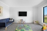 https://images.listonce.com.au/custom/160x/listings/30-myles-road-newlyn-north-vic-3364/419/01013419_img_06.jpg?bCWlhihW8jE