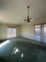 https://images.listonce.com.au/custom/160x/listings/30-packham-street-box-hill-north-vic-3129/689/01648689_img_03.jpg?1LutWuugOYA