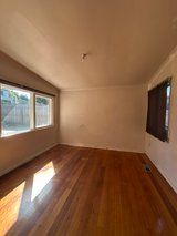 https://images.listonce.com.au/custom/160x/listings/30-packham-street-box-hill-north-vic-3129/689/01648689_img_04.jpg?LSP-Q7Vpido