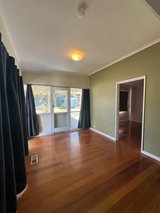 https://images.listonce.com.au/custom/160x/listings/30-packham-street-box-hill-north-vic-3129/689/01648689_img_05.jpg?_79ip824oZY