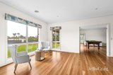 https://images.listonce.com.au/custom/160x/listings/30-peart-court-lovely-banks-vic-3213/134/01922134_img_09.jpg?N7HC_f8Utsc