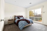 https://images.listonce.com.au/custom/160x/listings/30-peart-court-lovely-banks-vic-3213/134/01922134_img_14.jpg?aIqP7tUzNos
