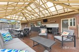 https://images.listonce.com.au/custom/160x/listings/30-peart-court-lovely-banks-vic-3213/134/01922134_img_17.jpg?UAvxInQcNBY