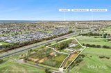 https://images.listonce.com.au/custom/160x/listings/30-peart-court-lovely-banks-vic-3213/134/01922134_img_22.jpg?wApywZFF6lE