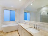 https://images.listonce.com.au/custom/160x/listings/30-retreat-road-newtown-vic-3220/913/01698913_img_09.jpg?H4jAZsYRkA0