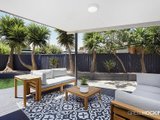 https://images.listonce.com.au/custom/160x/listings/30-scherman-drive-altona-meadows-vic-3028/651/01203651_img_14.jpg?EkuciyS1KBg