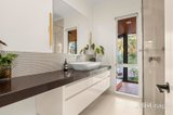 https://images.listonce.com.au/custom/160x/listings/30-shorts-road-eltham-vic-3095/117/01932117_img_12.jpg?nNt2nK0eiz4