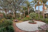 https://images.listonce.com.au/custom/160x/listings/30-shorts-road-eltham-vic-3095/117/01932117_img_21.jpg?ZBw8aaGSPU0