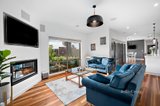 https://images.listonce.com.au/custom/160x/listings/30-signature-drive-alfredton-vic-3350/210/01122210_img_04.jpg?rfxLcd1q7uU