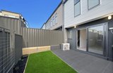 https://images.listonce.com.au/custom/160x/listings/30-thermal-loop-south-morang-vic-3752/296/01813296_img_13.jpg?YnIC2YdjDUY