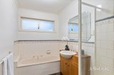https://images.listonce.com.au/custom/160x/listings/30-thomas-road-arthurs-creek-vic-3099/458/01814458_img_14.jpg?O02Q0yt6xIw