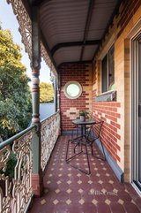 https://images.listonce.com.au/custom/160x/listings/30-tweedside-street-essendon-vic-3040/010/01171010_img_16.jpg?zGUrPIvJlWk