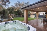 https://images.listonce.com.au/custom/160x/listings/30-valerie-court-heathmont-vic-3135/663/01521663_img_02.jpg?YZjh3WDwczM