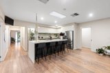 https://images.listonce.com.au/custom/160x/listings/30-valerie-court-heathmont-vic-3135/663/01521663_img_04.jpg?2XxVR9CO7-A