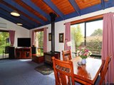 https://images.listonce.com.au/custom/160x/listings/30-wattletree-drive-mount-helen-vic-3350/857/01575857_img_04.jpg?RBSuiQeC_fY
