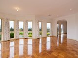 https://images.listonce.com.au/custom/160x/listings/300-edward-road-chirnside-park-vic-3116/168/01524168_img_03.jpg?NWpMdmkZsQw