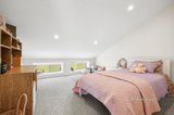 https://images.listonce.com.au/custom/160x/listings/300-maldon-shelbourne-road-maldon-vic-3463/256/01566256_img_12.jpg?a4A34LXkVu0