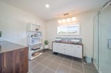 https://images.listonce.com.au/custom/160x/listings/300-maldon-shelbourne-road-maldon-vic-3463/834/01172834_img_14.jpg?wobmJBwP_QU