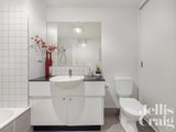 https://images.listonce.com.au/custom/160x/listings/301-domville-avenue-hawthorn-vic-3122/718/01811718_img_08.jpg?azazWZOloZo