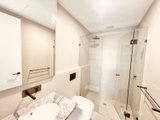 https://images.listonce.com.au/custom/160x/listings/30111a-keiller-street-hampton-east-vic-3188/670/01855670_img_01.jpg?0CAer7l6iMs