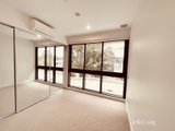 https://images.listonce.com.au/custom/160x/listings/30111a-keiller-street-hampton-east-vic-3188/670/01855670_img_10.jpg?VKMfJoc5Vak