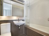 https://images.listonce.com.au/custom/160x/listings/301122-ormond-road-elwood-vic-3184/657/01794657_img_07.jpg?CzCheO3r8lk