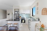 https://images.listonce.com.au/custom/160x/listings/3015-alma-road-st-kilda-vic-3182/735/01979735_img_07.jpg?F7CxRyyRKBQ