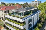 https://images.listonce.com.au/custom/160x/listings/301589-toorak-road-toorak-vic-3142/563/01844563_img_19.jpg?KGzOuJ9eVXA