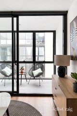 https://images.listonce.com.au/custom/160x/listings/30160-stanley-street-collingwood-vic-3066/968/01807968_img_02.jpg?H0iOfZKV3_Y