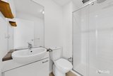 https://images.listonce.com.au/custom/160x/listings/30162-altona-street-kensington-vic-3031/946/01876946_img_01.jpg?drXQDyBJINo