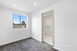 https://images.listonce.com.au/custom/160x/listings/30164-wellington-st-st-kilda-vic-3182/058/01935058_img_02.jpg?zkZU_OsLbcE