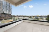 https://images.listonce.com.au/custom/160x/listings/3018-wellington-road-box-hill-vic-3128/857/01908857_img_09.jpg?w6kwjeBdihs