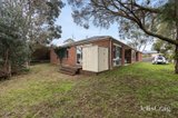 https://images.listonce.com.au/custom/160x/listings/301a-russell-street-buninyong-vic-3357/353/01812353_img_19.jpg?PvDiK6vLSD4