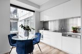 https://images.listonce.com.au/custom/160x/listings/301k211-powlett-street-east-melbourne-vic-3002/905/01905905_img_05.jpg?hfA_mmpmTAg