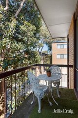 https://images.listonce.com.au/custom/160x/listings/302-32-king-william-street-fitzroy-vic-3065/810/01753810_img_12.jpg?pqXMqKqj-L4