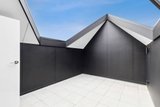 https://images.listonce.com.au/custom/160x/listings/302-latrobe-terrace-newtown-vic-3220/900/01807900_img_04.jpg?qVVo57T8Wl4