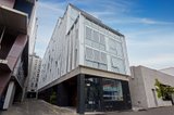 https://images.listonce.com.au/custom/160x/listings/302109-york-street-south-melbourne-vic-3205/086/01692086_img_01.jpg?a4jPoP53oQM