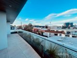 https://images.listonce.com.au/custom/160x/listings/30211a-keiller-street-hampton-east-vic-3188/804/01852804_img_02.jpg?BESeoPAlezI