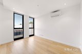 https://images.listonce.com.au/custom/160x/listings/30220-queen-street-blackburn-vic-3130/031/01988031_img_05.jpg?W6TD_PVeLL4
