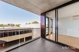 https://images.listonce.com.au/custom/160x/listings/30220-queen-street-blackburn-vic-3130/031/01988031_img_09.jpg?DU6FG1K3vVc
