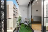 https://images.listonce.com.au/custom/160x/listings/3025-7-wilson-street-south-yarra-vic-3141/577/00790577_img_06.jpg?lpeoQTeGZAU